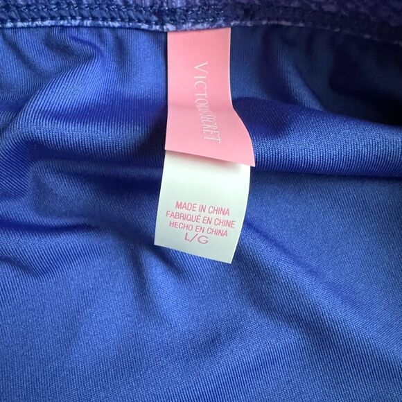 Victoria's Secret Snakeskin Purple Print Bikini Bottom - Size Large (Runs Small) - Picture 8 of 8